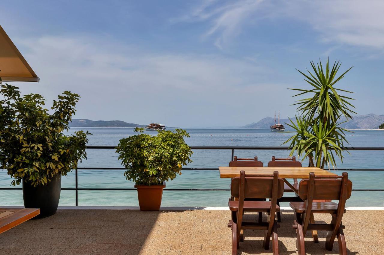 Beach Riviera - Zuta Kuca Makarska