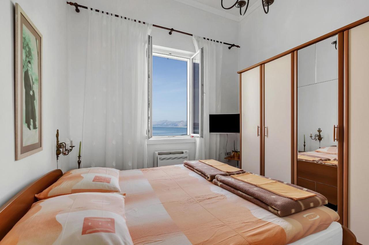 Beach Riviera - Zuta Kuca Guest house Makarska