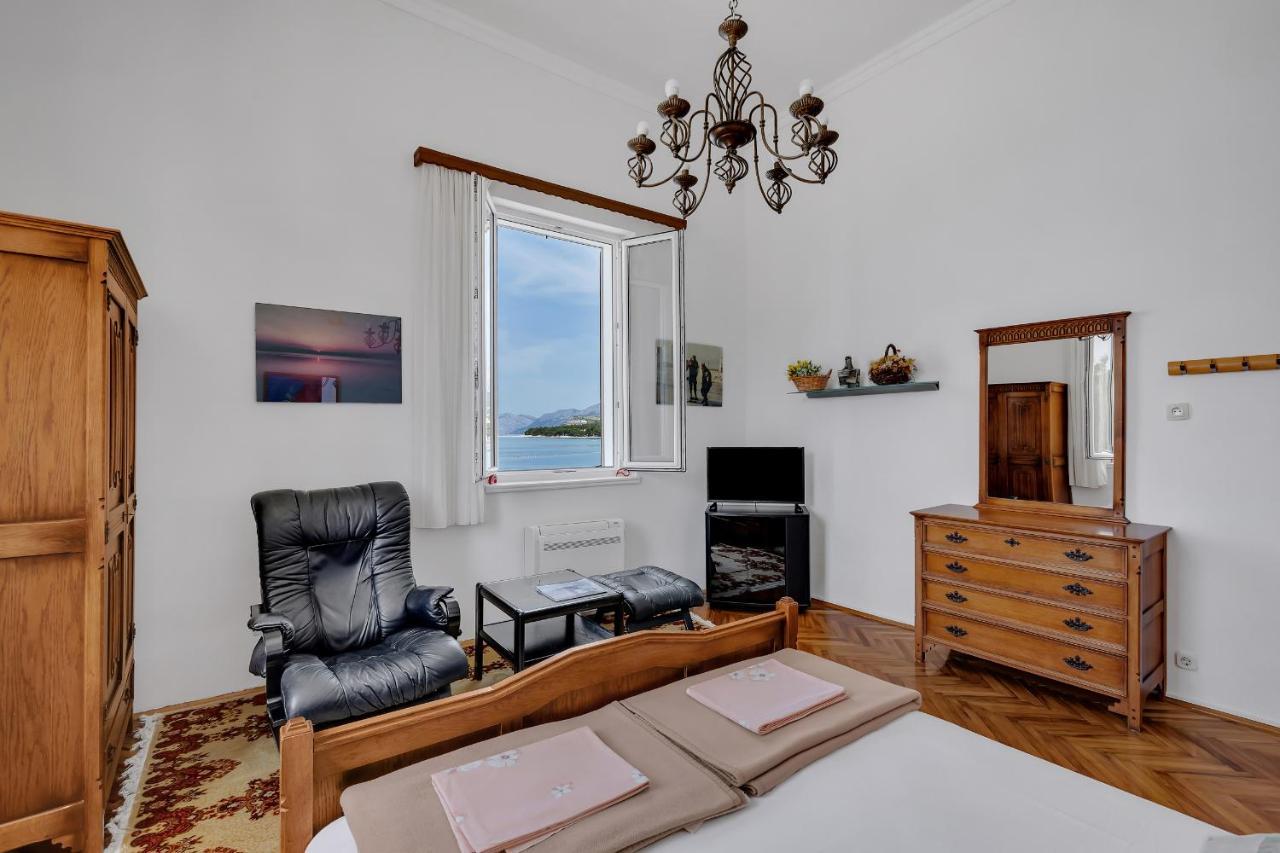 Beach Riviera - Zuta Kuca * Makarska